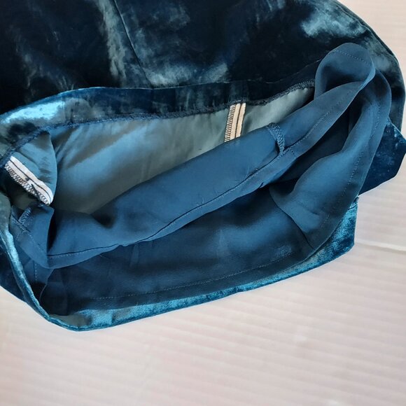 Anthropologie Andromeda Turquoise Velvet Wide Leg Jumpsuit Size 8 NWOT - Picture 9 of 16